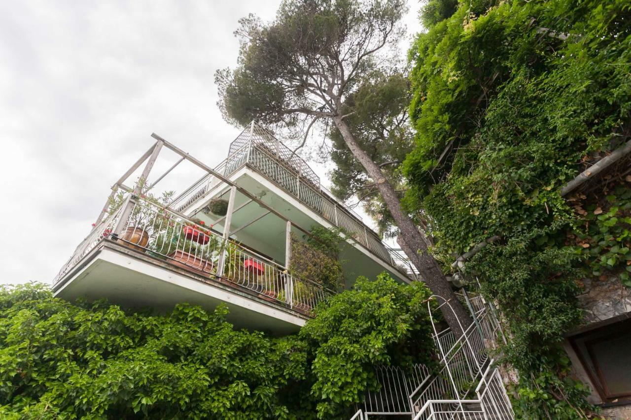 Appartement Stunning View- Wifi & Parking à Villa Solari Extérieur photo
