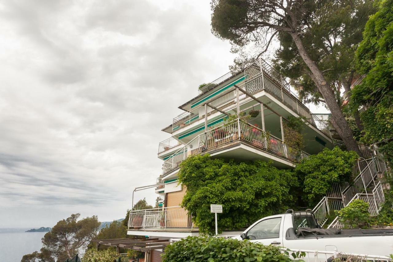 Appartement Stunning View- Wifi & Parking à Villa Solari Extérieur photo